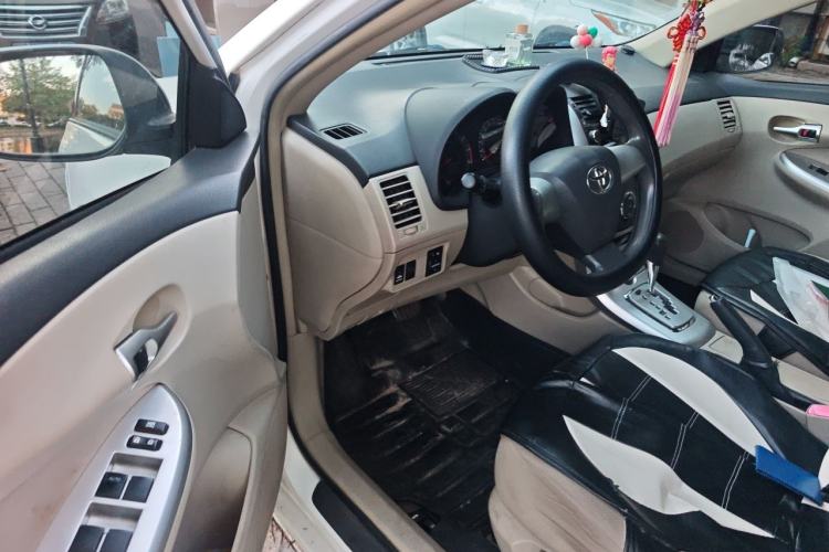 Used Toyota Corolla 2011 1.8L CVT GL-i Driver Seat