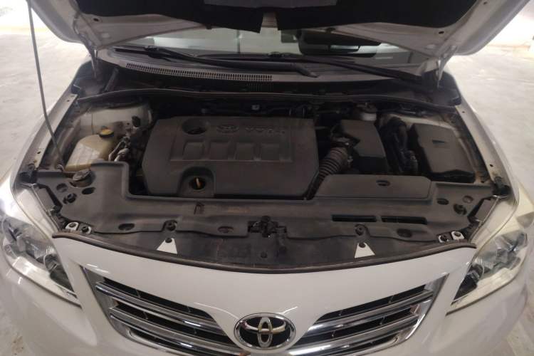 Used Toyota Corolla 2011 1.6L Automatic GL Engine Bay