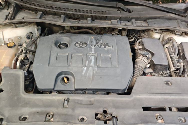 Used Toyota Corolla 2011 1.8L CVT GL-i Engine Bay