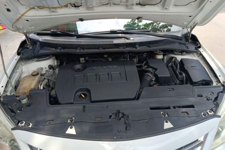 Used Toyota Corolla 2011 1.6L Automatic GL Engine Bay