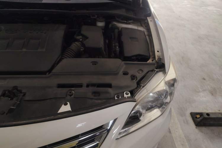 Used Toyota Corolla 2011 1.6L Automatic GL Engine Bay Left
