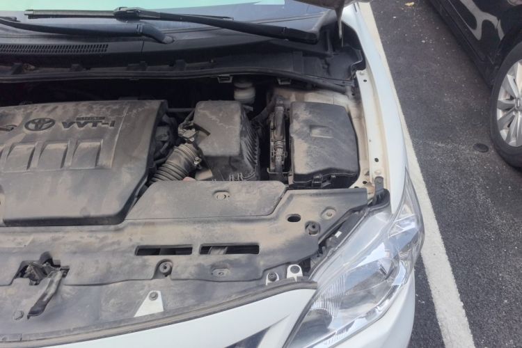 Used Toyota Corolla 2011 1.8L CVT GL-i Engine Bay Left
