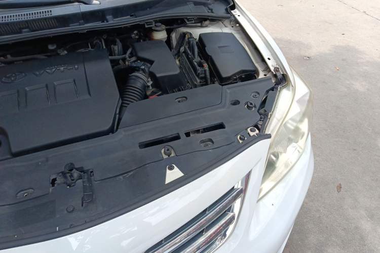 Used Toyota Corolla 2011 1.6L Automatic GL Engine Bay Left