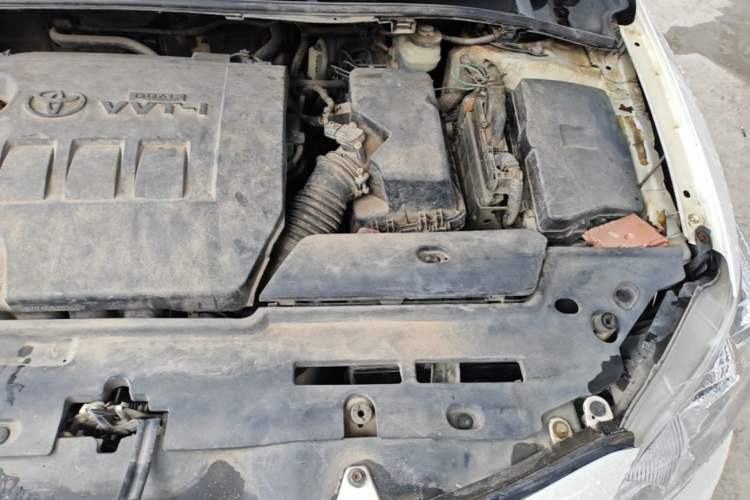 Used Toyota Corolla 2011 1.8L CVT GL-i Engine Bay Left