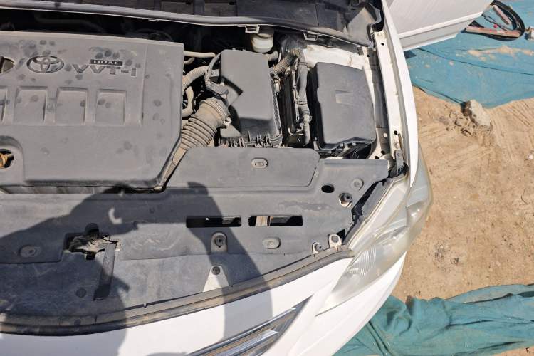 Used Toyota Corolla 2011 1.6L Manual GL Engine Bay Left
