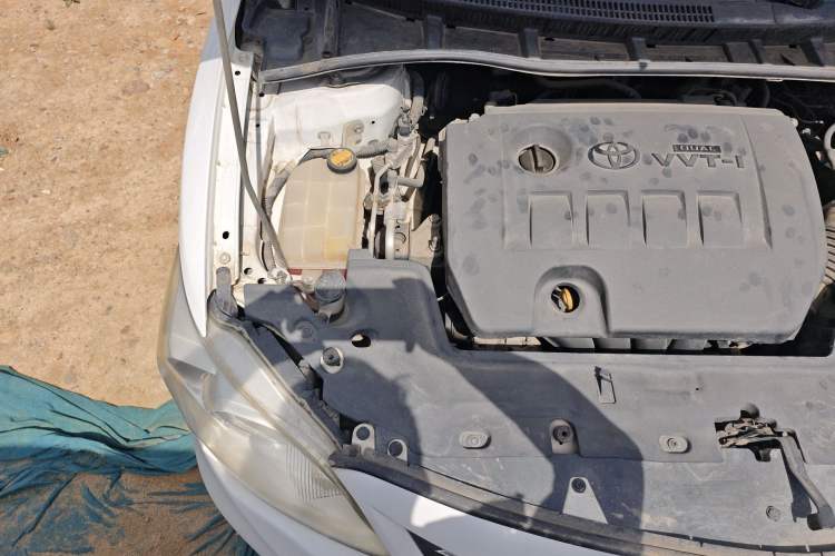 Used Toyota Corolla 2011 1.6L Manual GL Engine Bay Right