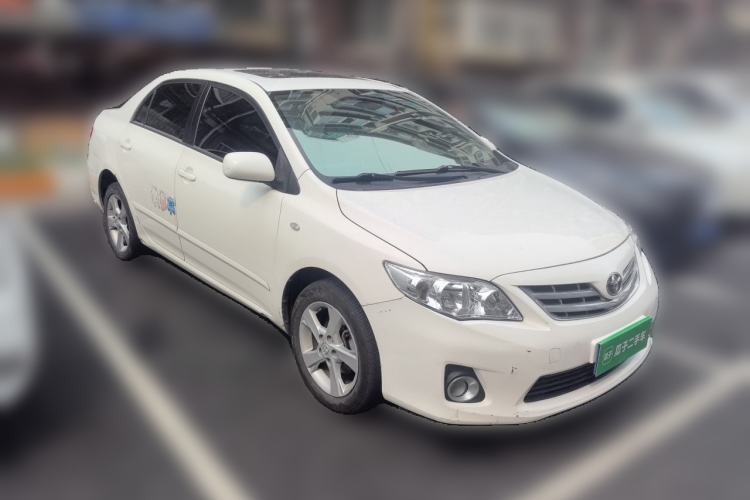 Used Toyota Corolla 2011 1.8L CVT GL-i Front Right 45 Deg