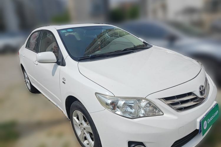Used Toyota Corolla 2011 1.8L CVT GL-i Front Right 45 Deg