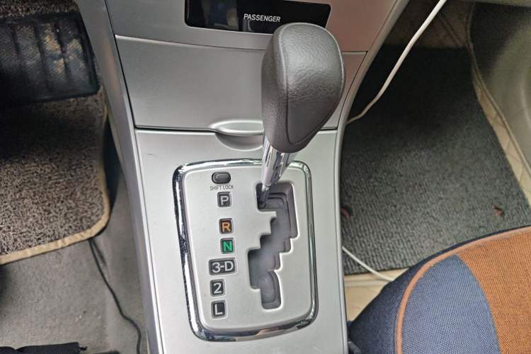 Used Toyota Corolla 2011 1.6L Automatic GL Gear Lever