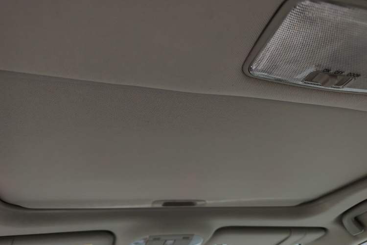Used Toyota Corolla 2011 1.6L Automatic GL Sunroof Version Headliner