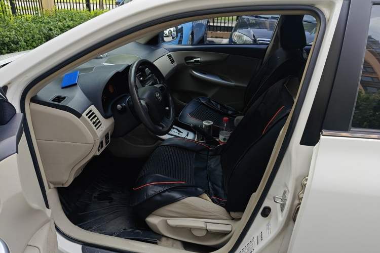 Used Toyota Corolla 2011 1.8L CVT GL-i Commemorative Edition Left Front Seat