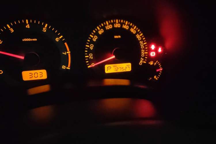 Used Toyota Corolla 2011 1.6L Automatic GL Odometer Close Up