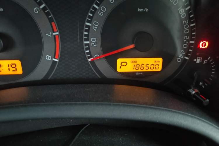 Used Toyota Corolla 2011 1.8L CVT GL-i Odometer Close Up