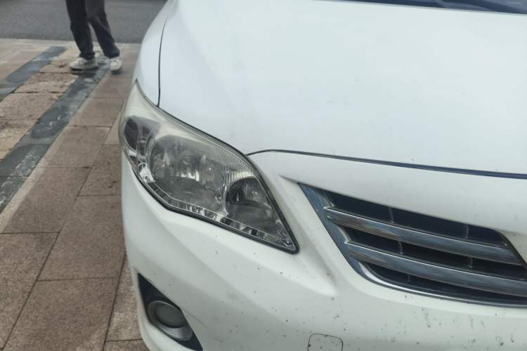 Used Toyota Corolla 2011 1.6L Automatic GL Right Front Headlight