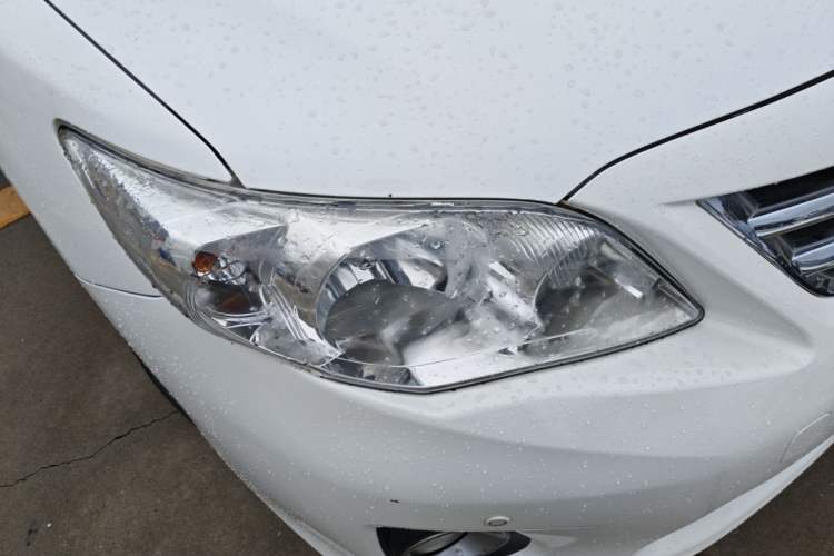Used Toyota Corolla 2011 1.6L Automatic GL Right Front Headlight