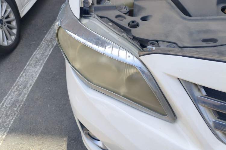 Used Toyota Corolla 2011 Commemorative Edition 1.6L Manual GL Right Front Headlight