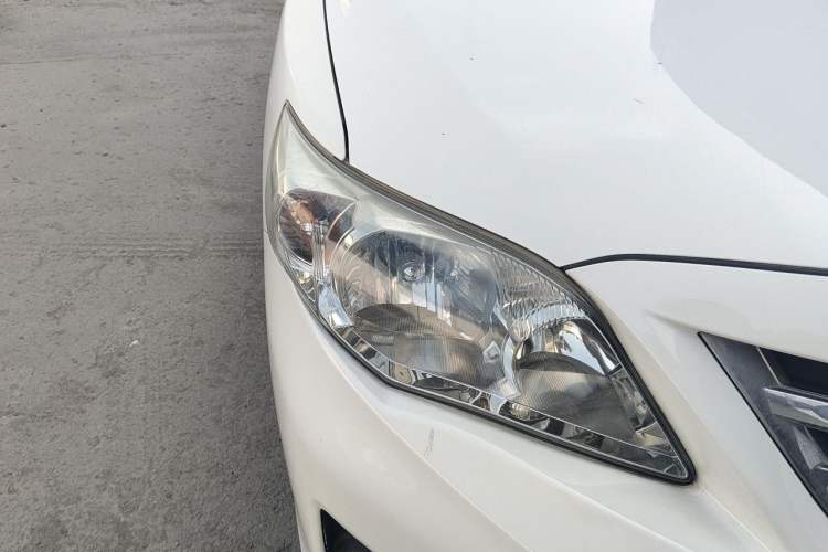 Used Toyota Corolla 2011 1.6L Manual GL Right Front Headlight