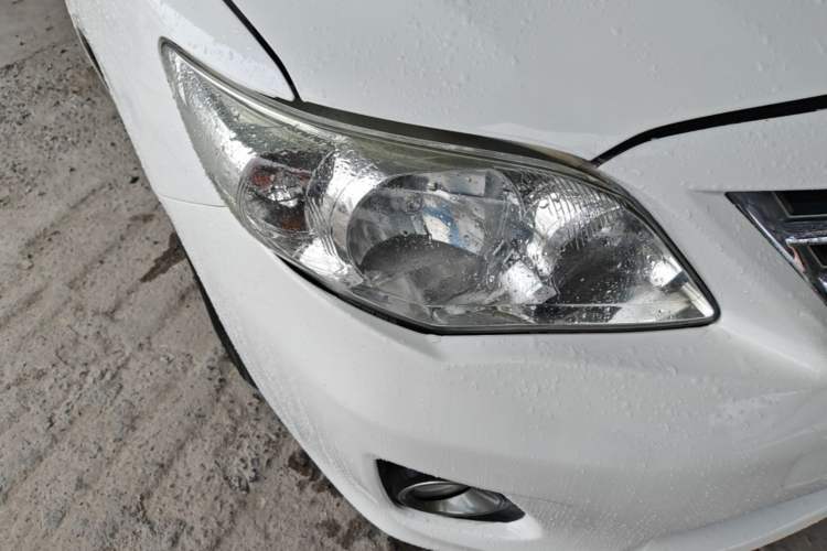 Used Toyota Corolla 2011 1.8L CVT GL-i Right Front Headlight