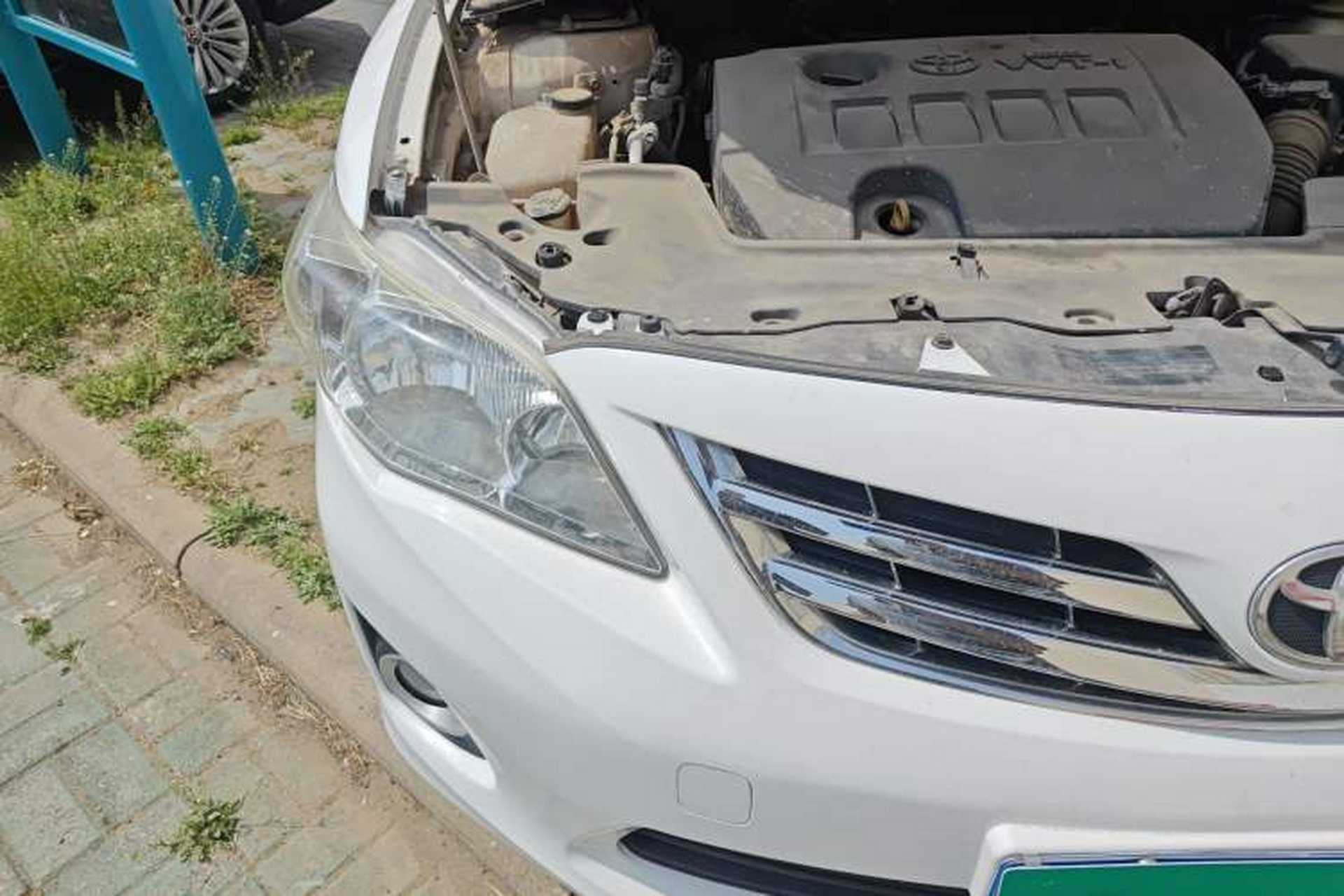 Used Toyota Corolla 2011 1.8L CVT GL-i Right Front Headlight