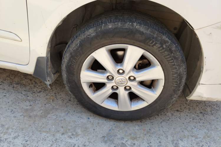 Used Toyota Corolla 2011 1.6L Automatic GL Right Front Wheel Hub