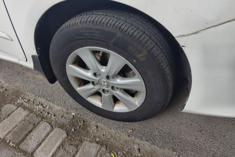 Used Toyota Corolla 2011 1.6L Manual GL Right Front Wheel Hub