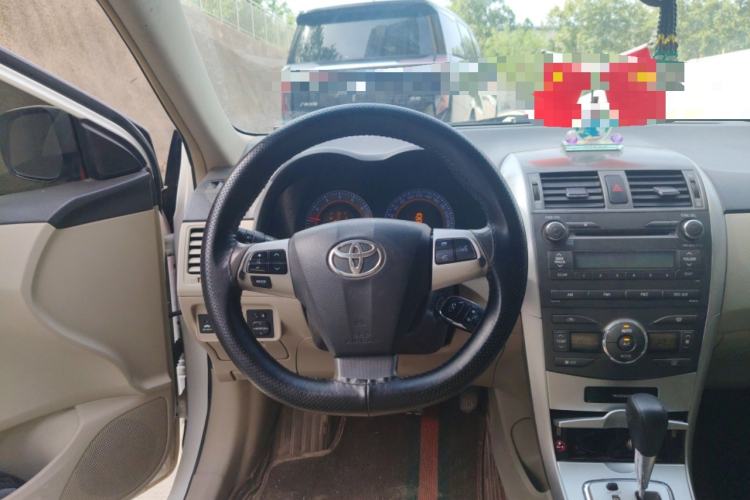 Used Toyota Corolla 2011 1.8L CVT GL-i Commemorative Edition Steering Wheel