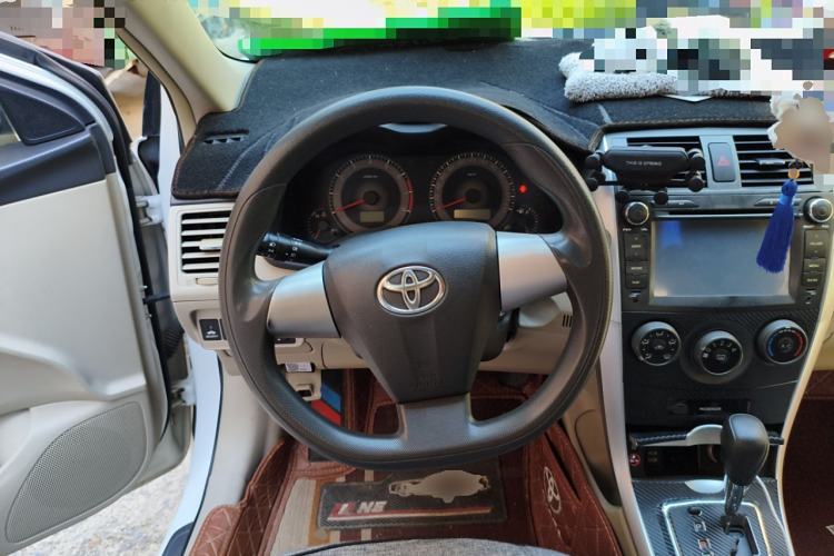 Used Toyota Corolla 2011 1.6L Automatic GL Steering Wheel