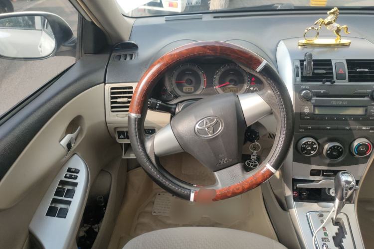 Used Toyota Corolla 2011 1.6L Automatic GL Steering Wheel