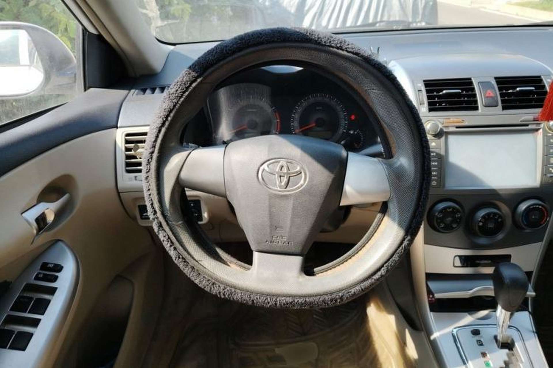Used Toyota Corolla 2011 1.6L Automatic GL Steering Wheel