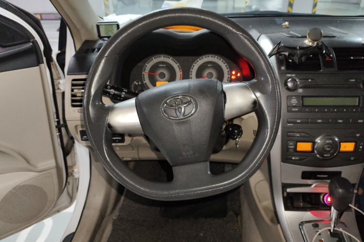 Used Toyota Corolla 2011 1.8L CVT GL-i Steering Wheel
