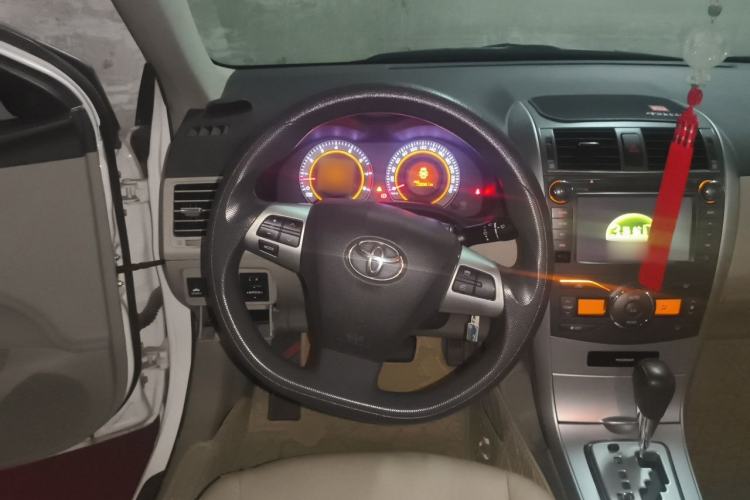 Used Toyota Corolla 2011 1.8L CVT GL-i Commemorative Edition Steering Wheel