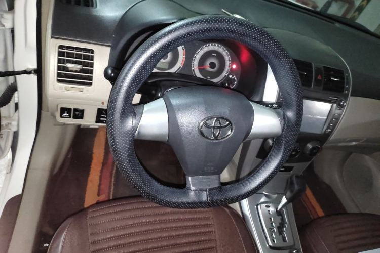 Used Toyota Corolla 2011 1.6L Automatic GL Steering Wheel