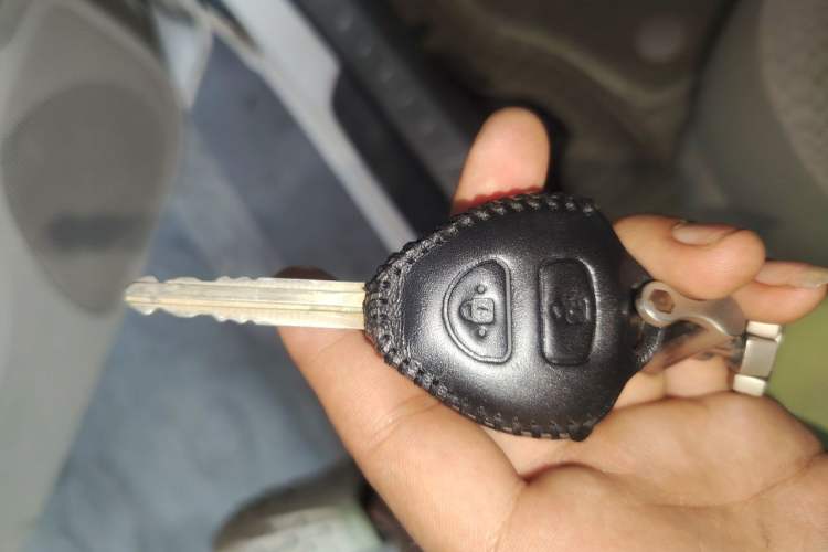 Used Toyota Corolla 2011 1.6L Automatic GL Vehicle Key