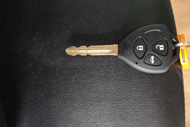 Used Toyota Corolla 2011 1.8L CVT GL-i Vehicle Key