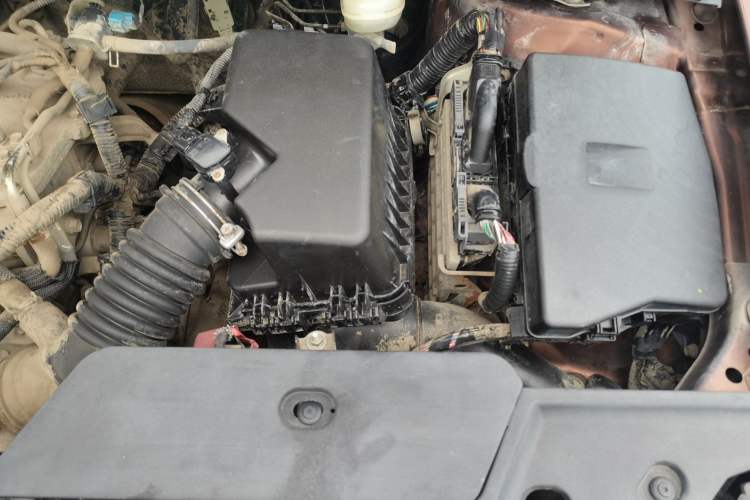 Used Toyota Corolla 2011 1.6L Automatic GL Engine Bay Left