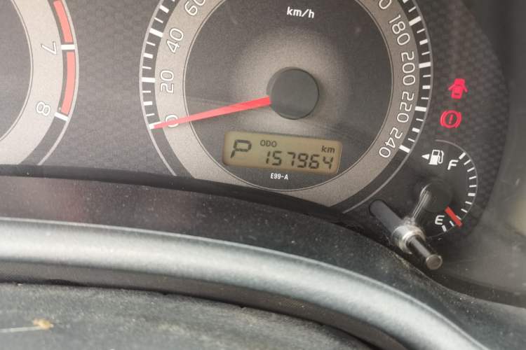 Used Toyota Corolla 2011 1.6L Automatic GL Odometer Close Up