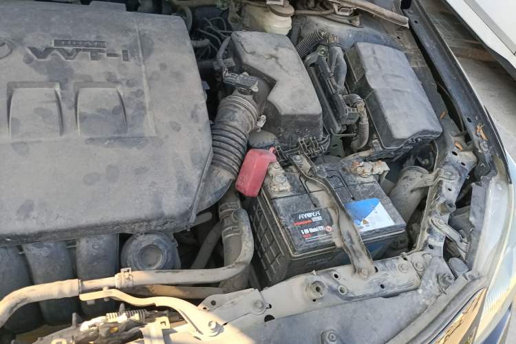 Used Toyota Corolla 2012 Luxurious Edition 1.8L CVT GL-i Engine Bay Left