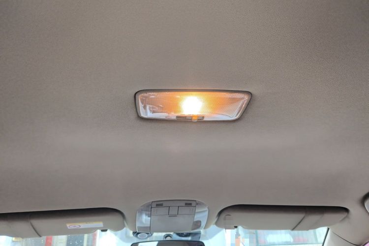 Used Toyota Corolla 2012 Luxurious Edition 1.6L Manual GL Headliner
