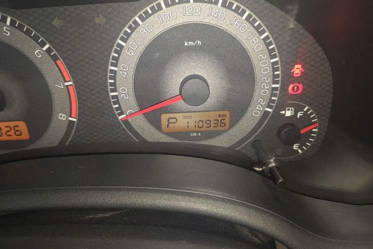 Used Toyota Corolla 2012 Luxurious Edition 1.6L Automatic GL Odometer Close Up