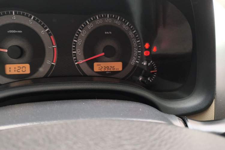 Used Toyota Corolla 2012 Luxurious Edition 1.6L Manual GL Odometer Close Up