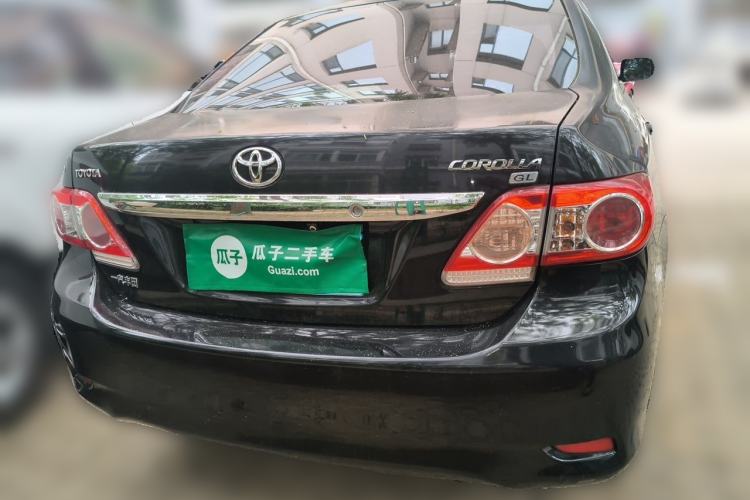 Used Toyota Corolla 2012 Luxurious Edition 1.6L Manual GL Rear