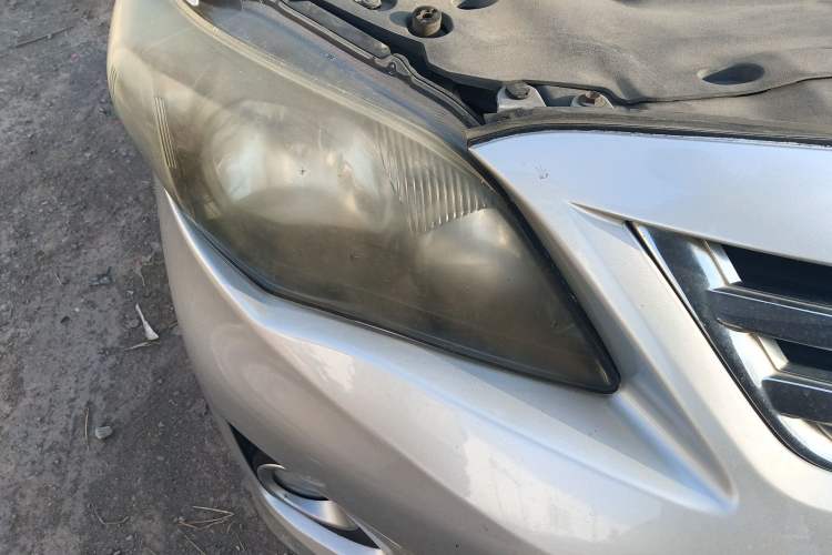 Used Toyota Corolla 2012 Luxurious Edition 1.6L Automatic GL Right Front Headlight