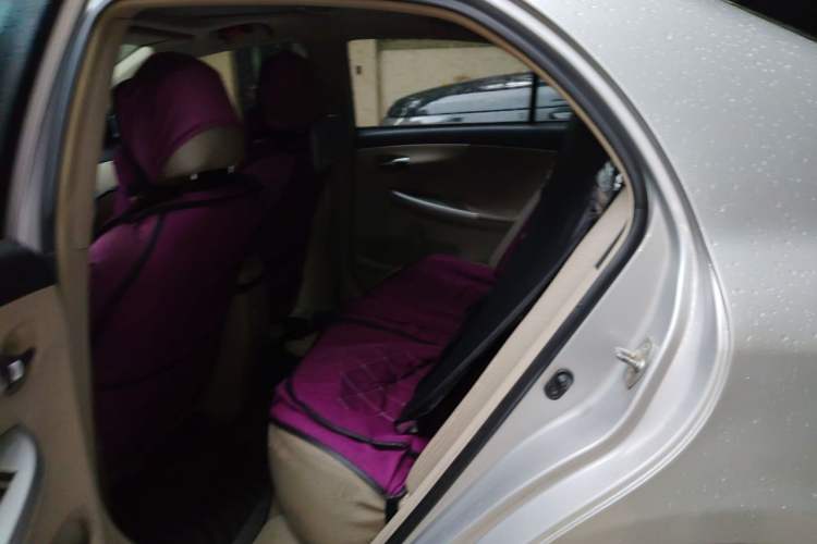 Used Toyota Corolla 2012 Luxurious Edition 1.8L CVT GL-i Left Rear Seat