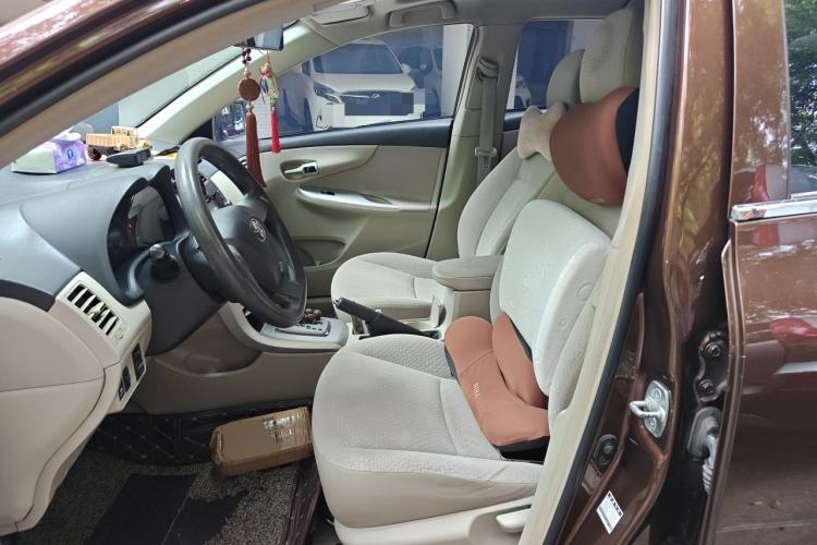 Used Toyota Corolla 2012 Luxurious Edition 1.6L Automatic GL Left Front Seat