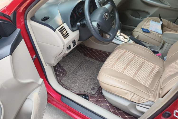 Used Toyota Corolla 2012 Luxurious Edition 1.6L Automatic GL Driver Seat
