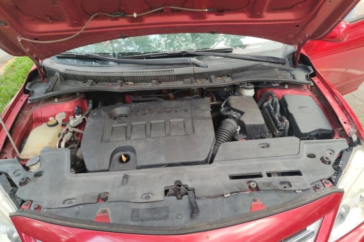 Used Toyota Corolla 2012 Luxurious Edition 1.6L Automatic GL Engine Bay