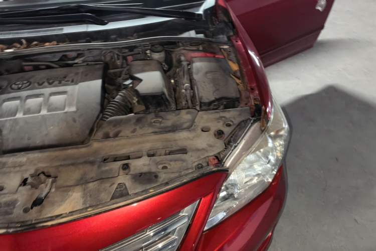 Used Toyota Corolla 2012 Luxurious Edition 1.6L Automatic GL Engine Bay Left