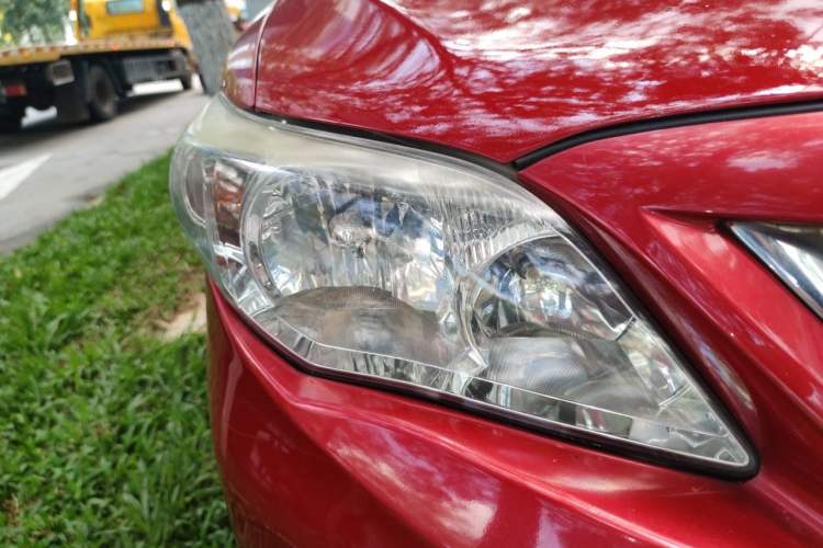 Used Toyota Corolla 2012 Luxurious Edition 1.6L Automatic GL Right Front Headlight