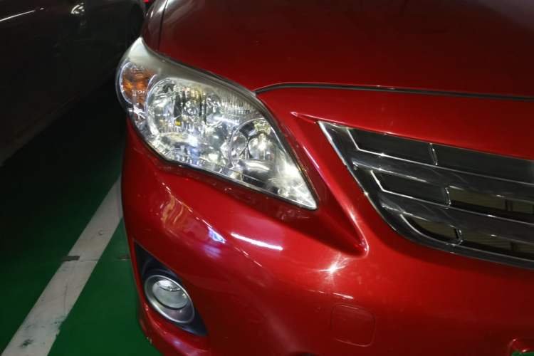 Used Toyota Corolla 2012 Luxurious Edition 1.6L Automatic GL Right Front Headlight