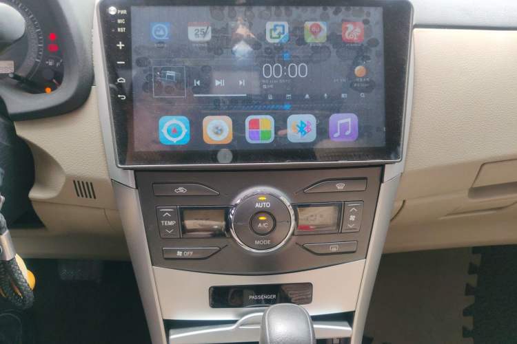Used Toyota Corolla 2012 Luxurious Edition 1.6L Automatic GL Audio And AC Panel